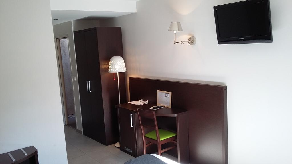 L'Esplan Hotel Saint-Paul-Trois-Chateaux Bilik gambar