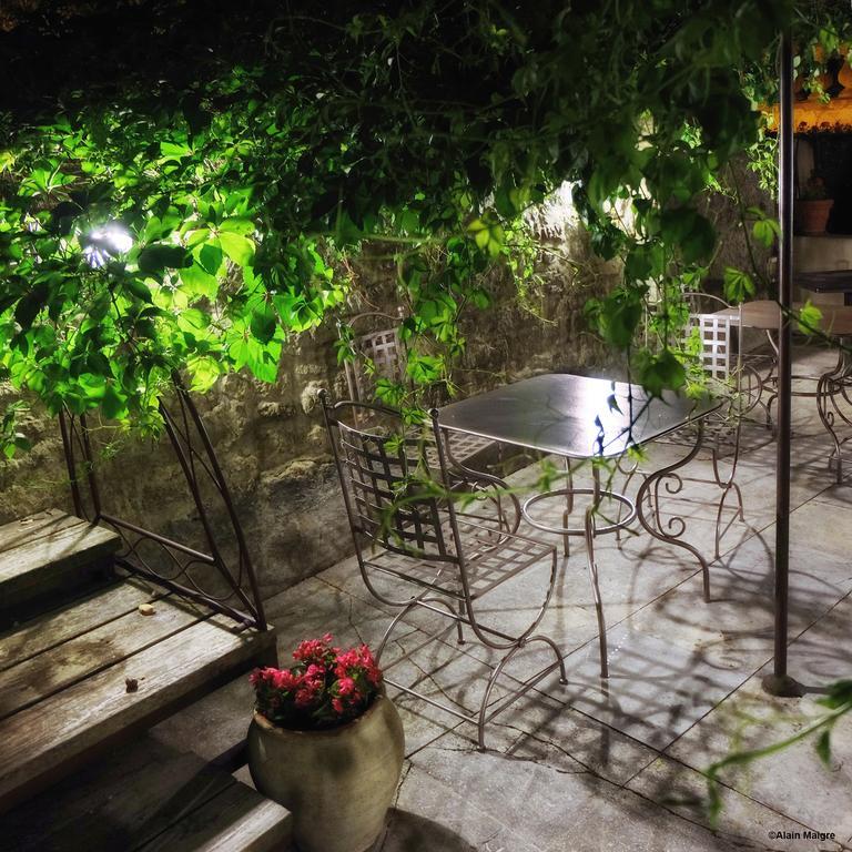 L'Esplan Hotel Saint-Paul-Trois-Chateaux Luaran gambar