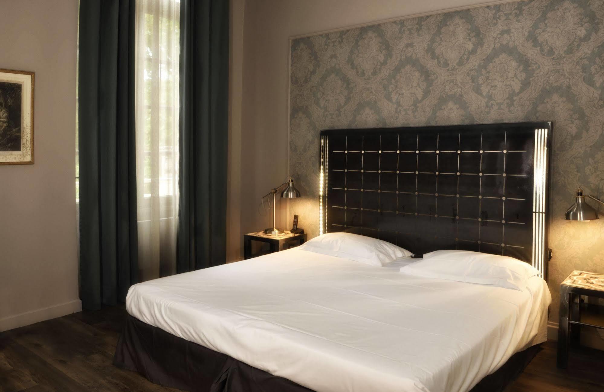 L'Esplan Hotel Saint-Paul-Trois-Chateaux Luaran gambar